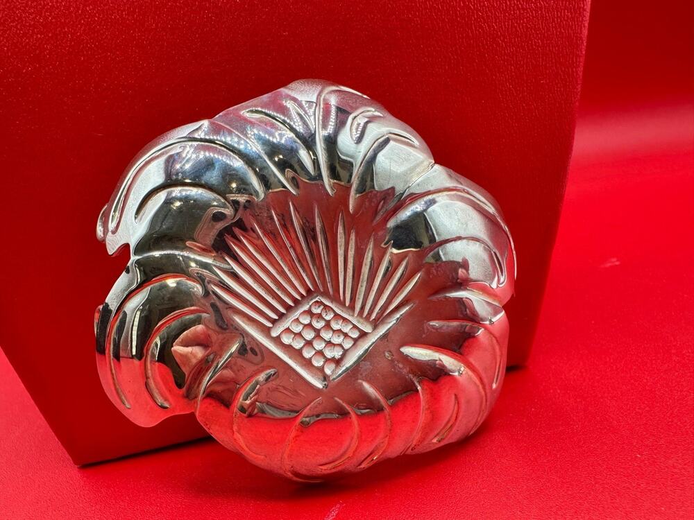 James Reid Santa Fe Sterling Silver Sculpted Flower Blossom Belt Buckle 41.79gr